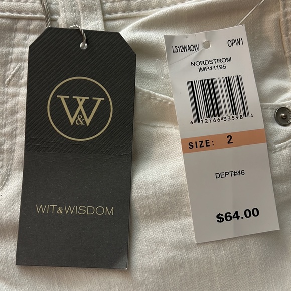 {WIT & WISDOM} White Straight Leg Cropped Jean Size 2 - Picture 7 of 11